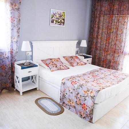 Apartments Beach Club 료렛 드 마르 외부 사진