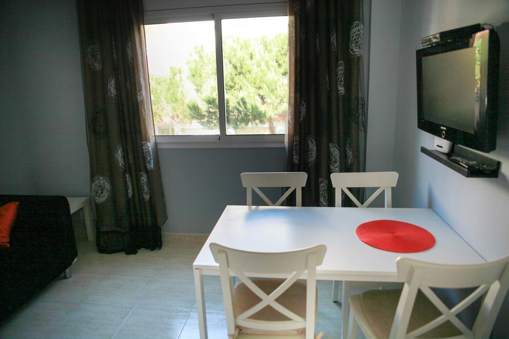 Apartments Beach Club 료렛 드 마르 외부 사진