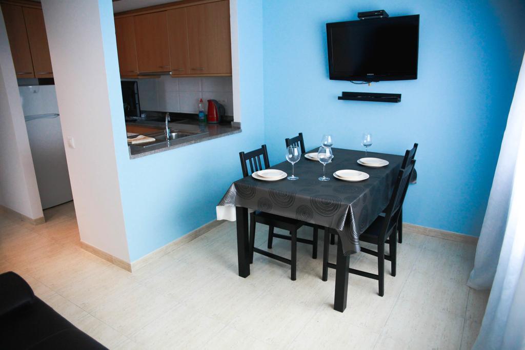 Apartments Beach Club 료렛 드 마르 외부 사진